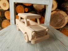 Dřevěný trabant