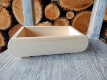 Dřevěný truhlíček oblý malý