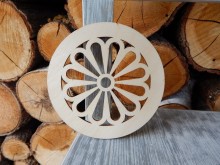 Dřevěná podložka kytička 14 cm 