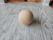 Dřevěná koule 3 cm