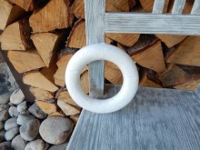 Polystyrenový kruh bílý 14 cm 