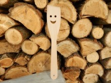 Dřevěná vařečka plochá smile 