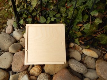 Dřevěná krabička vysouvací s přepážkou malá