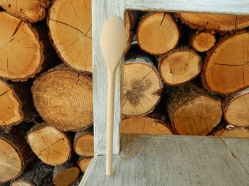 Dřevěná lžička malá