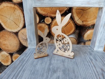 Dřevěný králíček větší výřez ozdobný