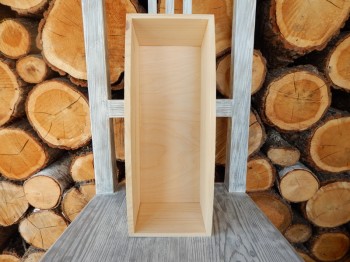 Dřevěný truhlík oblý dlouhý