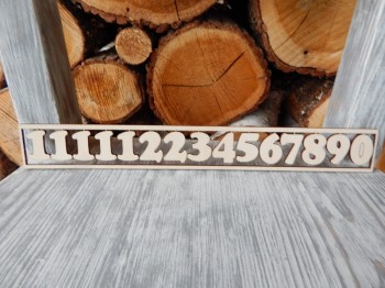 Dřevěná čísla velká 3 cm 