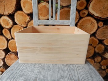 Dřevěný box velký falešný otvor