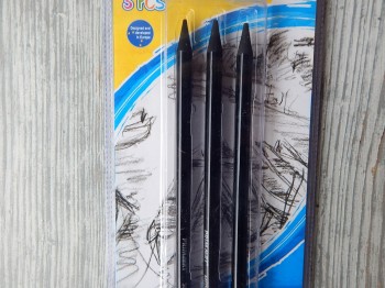 Uhlové tužky 3 ks soft, medium, hard