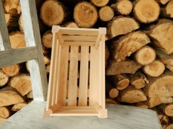 Dřevěná přepravka malá
