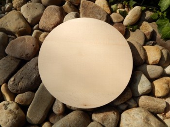 Dřevěné prkénko s frézem kulaté 25 cm
