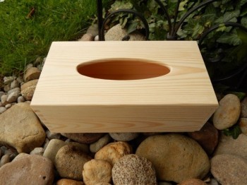 Dřevěná krabička na kapesníky dřevo