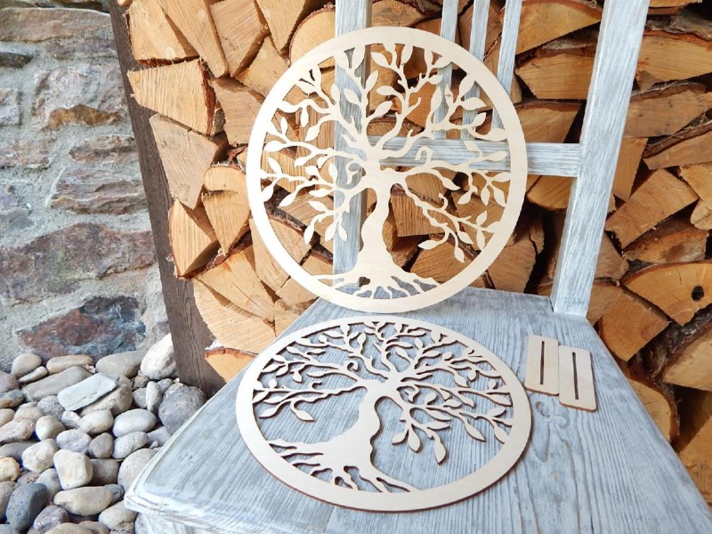 Dřevěná dekorace strom života 32 cm 